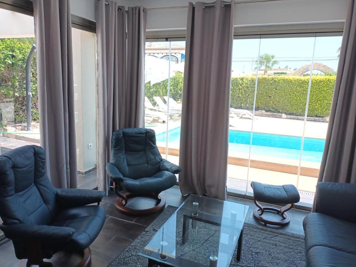 Villa Constantinos Apartamentos O Villa Completa Calpe Eksteriør bilde