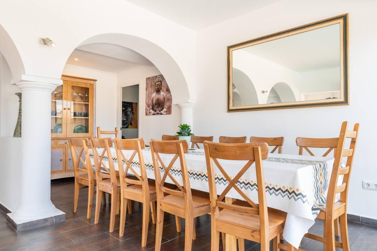 Villa Constantinos Apartamentos O Villa Completa Calpe Eksteriør bilde