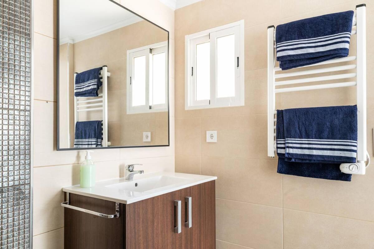 Villa Constantinos Apartamentos O Villa Completa Calpe Eksteriør bilde